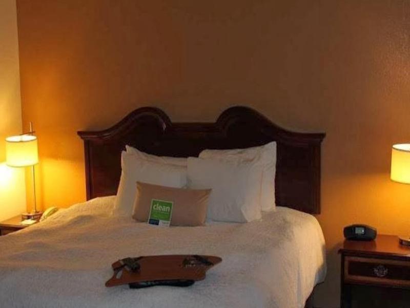 Hampton Inn אנדרסון מראה חיצוני תמונה